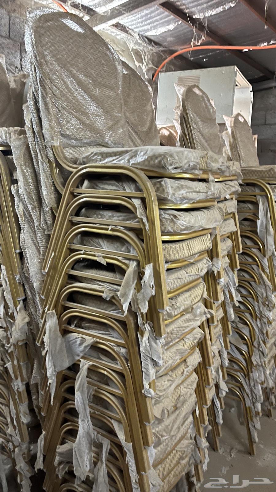 كراسي جديده بحالتها64365144520706111