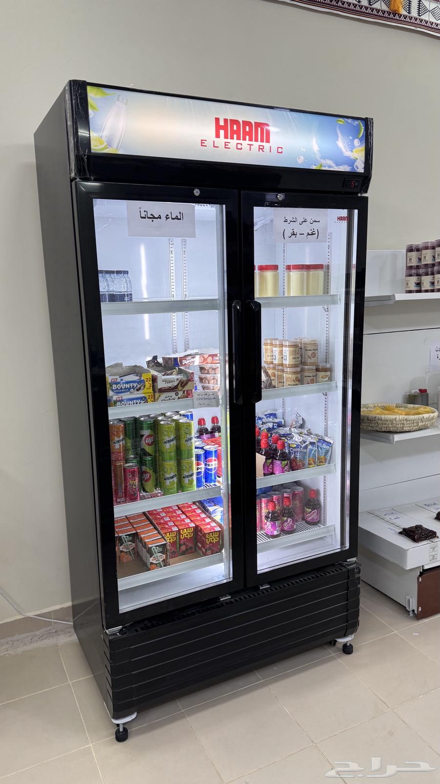 ثلاجة قزاز محل شبه جديده استخدام 3 اشهر64374215558786110