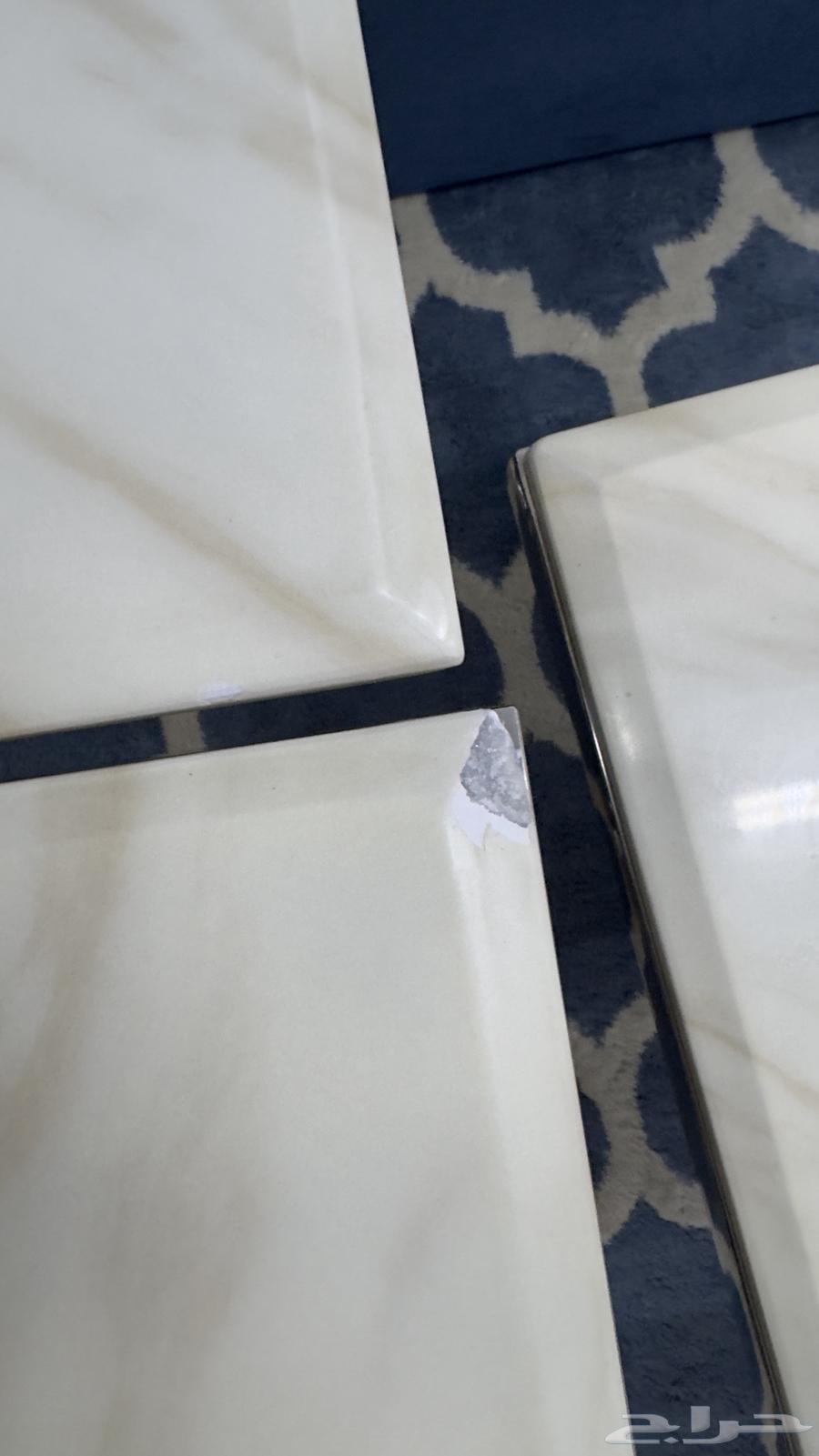 Tables and beds with bedding64369396599810112