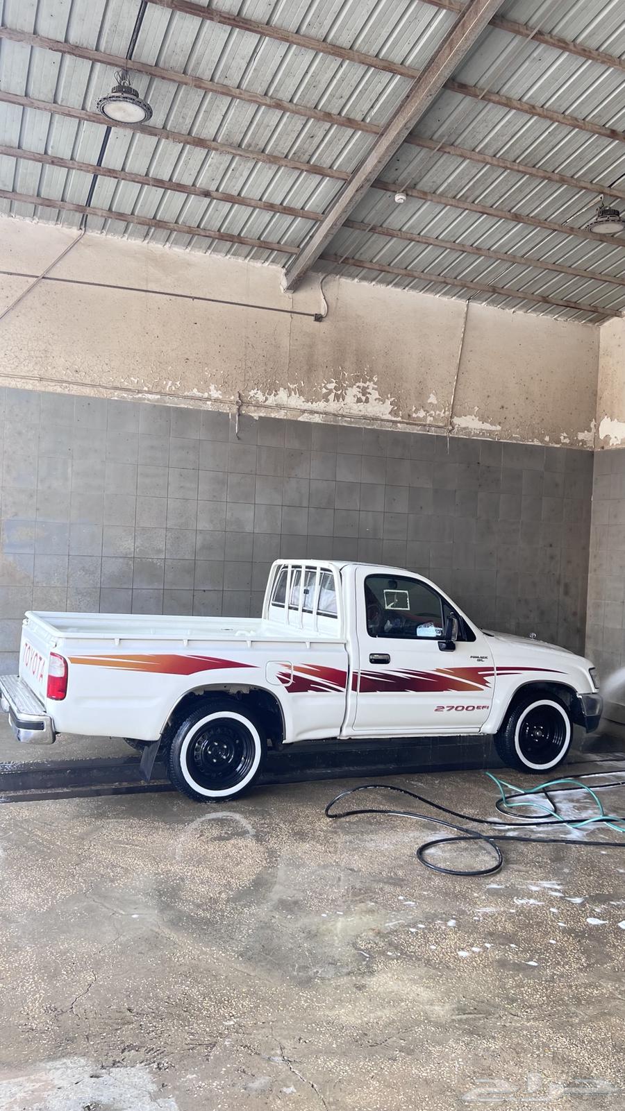 HiLux 200364515779710595113