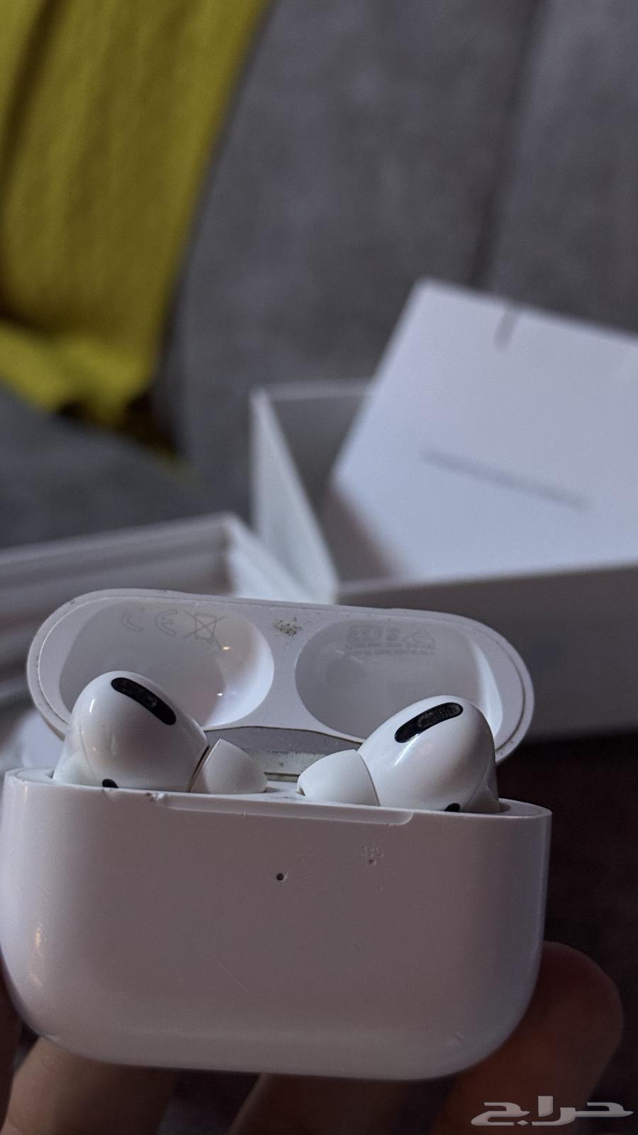 سماعة ايربودز برو نظيفه جدا64369776780803113