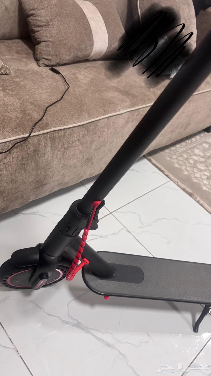 Clean scooter used for two weeks64376539868161112