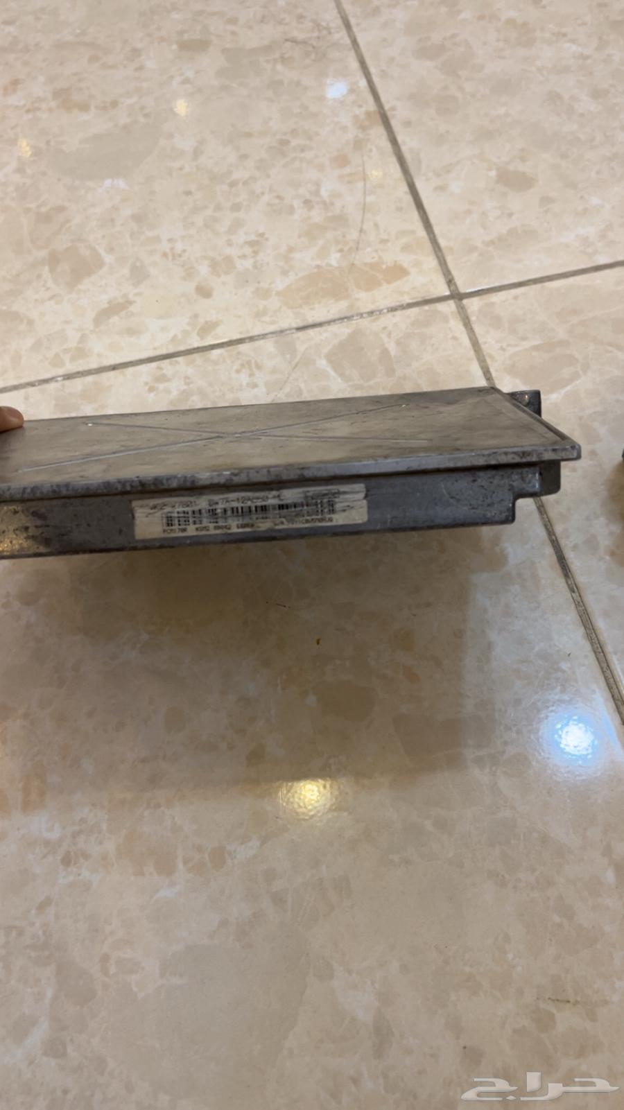 كمبيوتر فورد من 2006 إلى 2008 نظيف العدد 264376900399106112