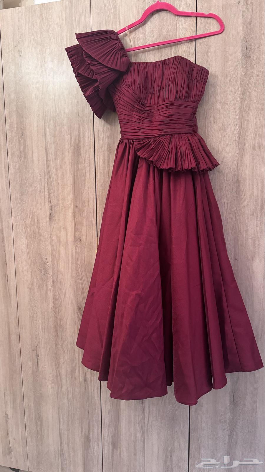 فساتين لبسة وحدة ابي فالواحد ب15064364365410563111