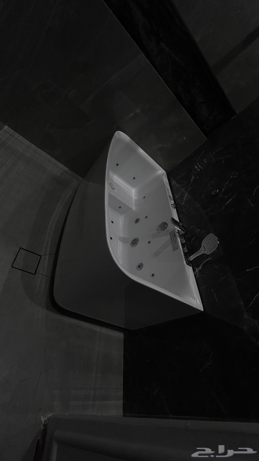 Jacuzzi64377064074881111