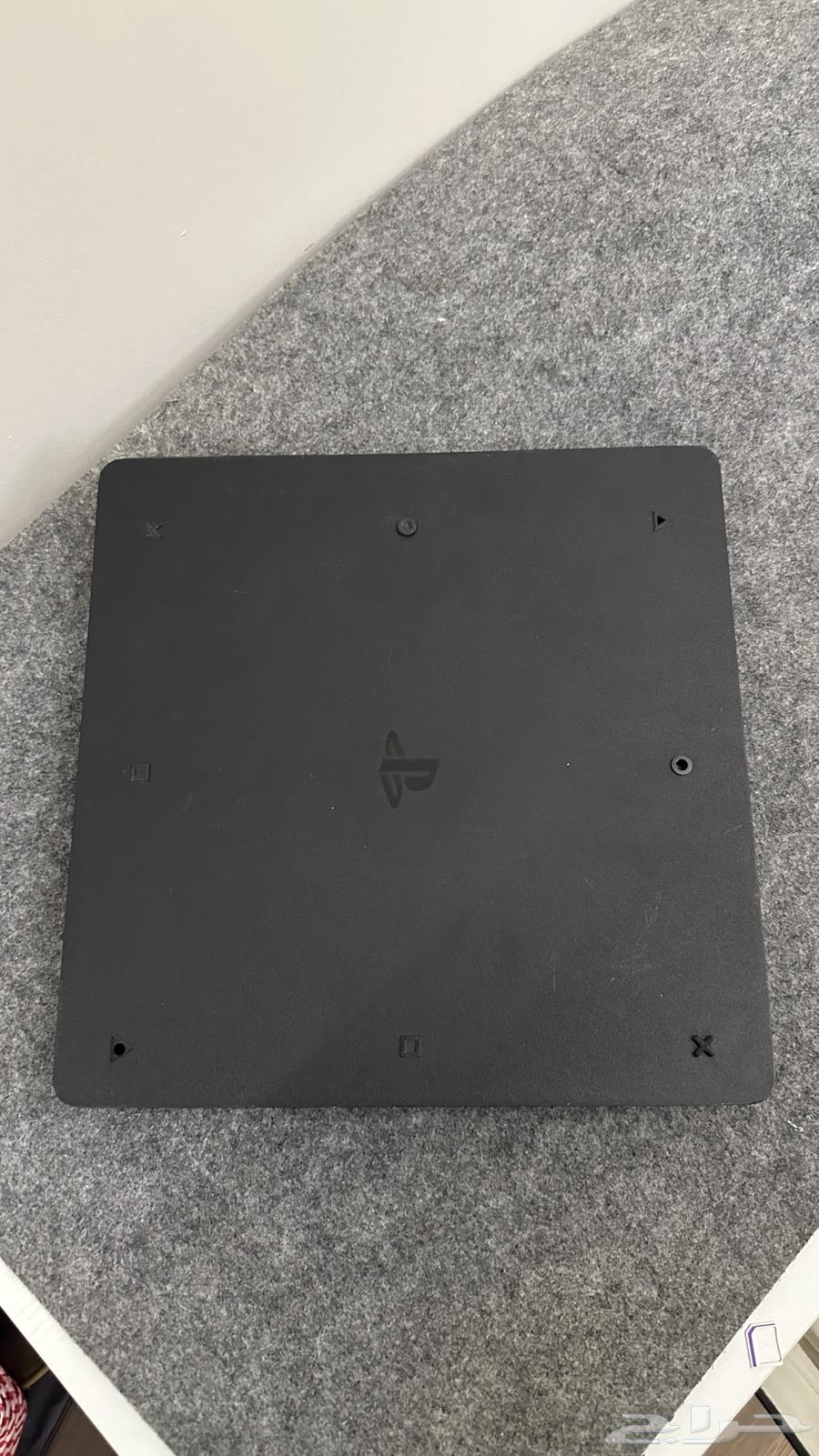 السلام عليكم سوني فور سليم نضيف جدا السوم يبدا 35064374378729217112