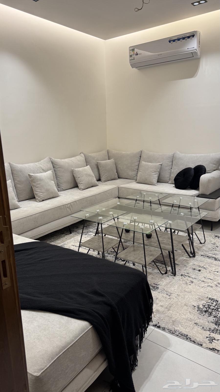 كنب زاوية64365688587906112