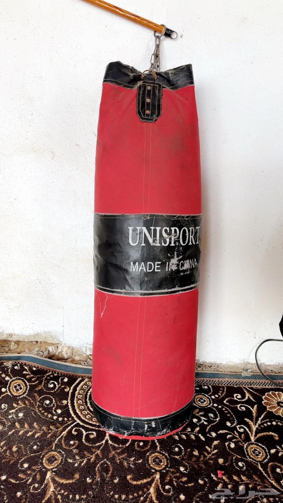 50 kg boxing bag over one meter in length64369226473986110