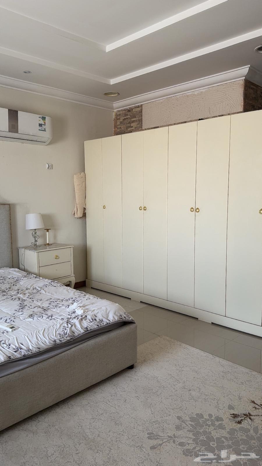 غرفة نوم كبيره64370294476035113