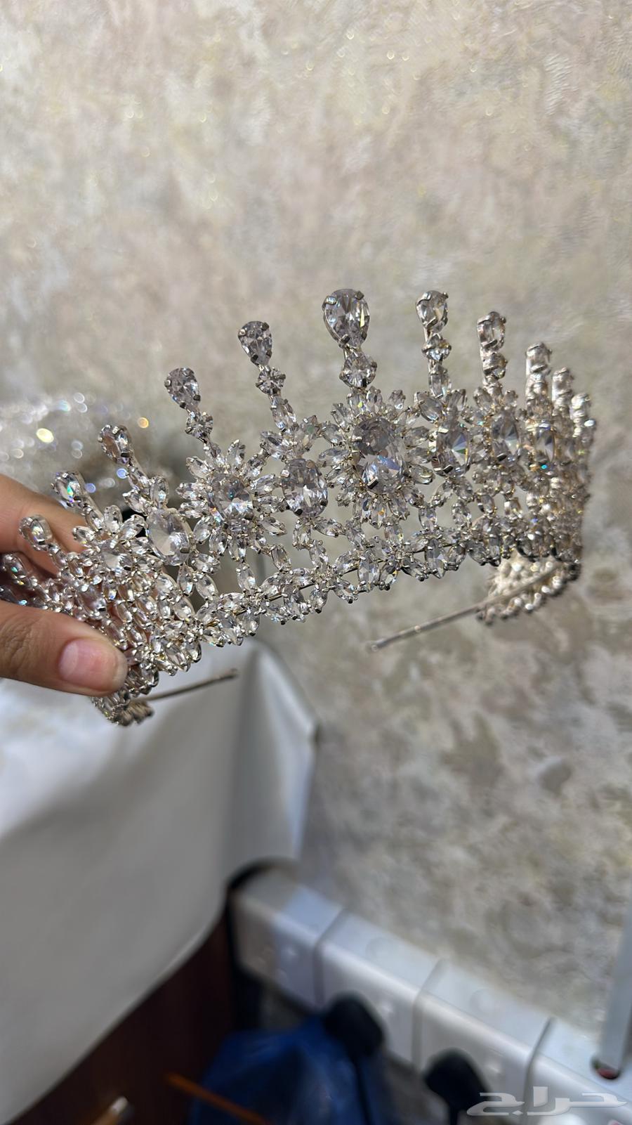 بيع اكسسوارات زفاف وأطقم اي قطعة 60 ريال جديده64370098080258110