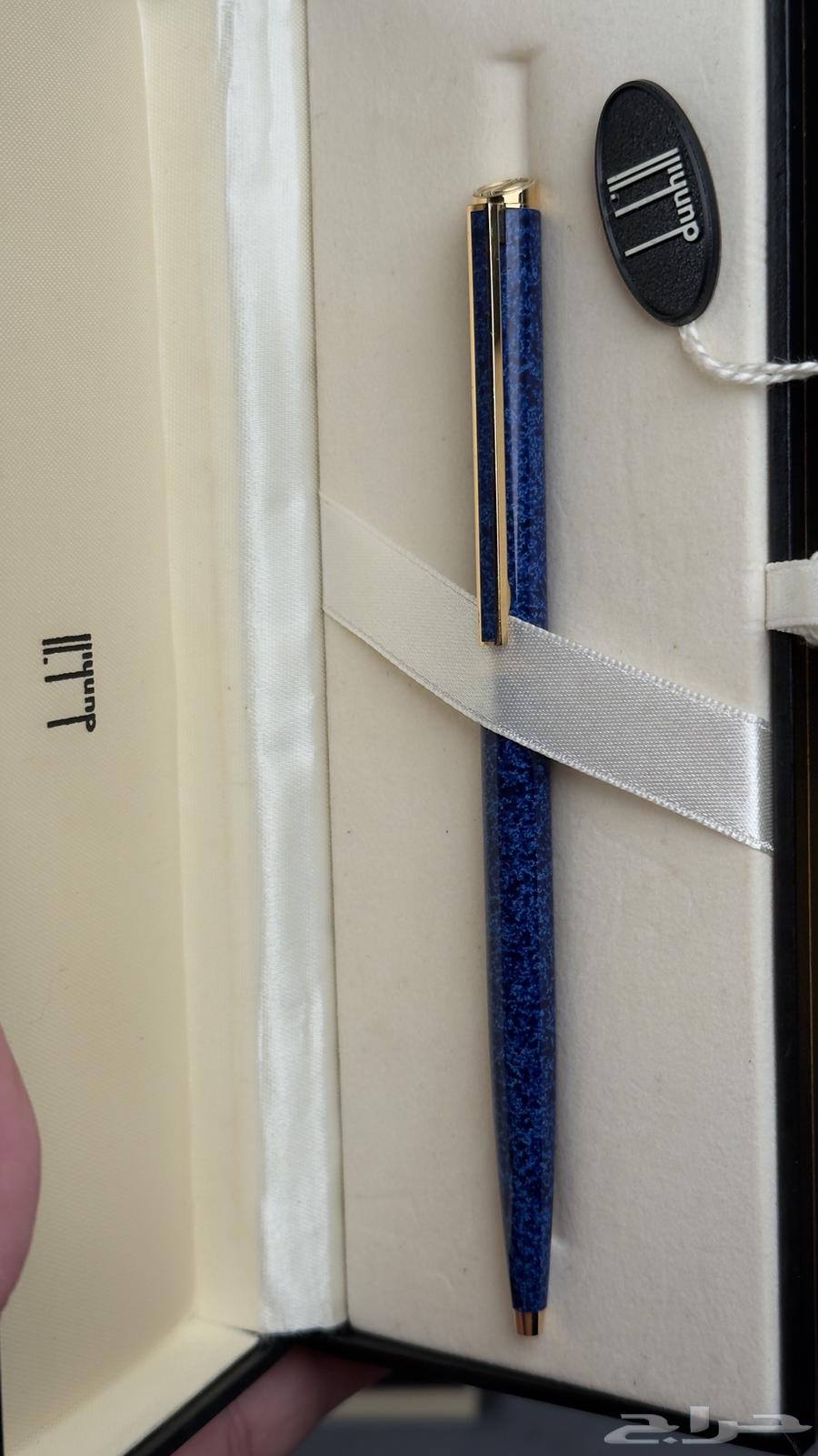 قلم dunhill ازرق من التسعينات الميلادية ( vintage )64371994464131112