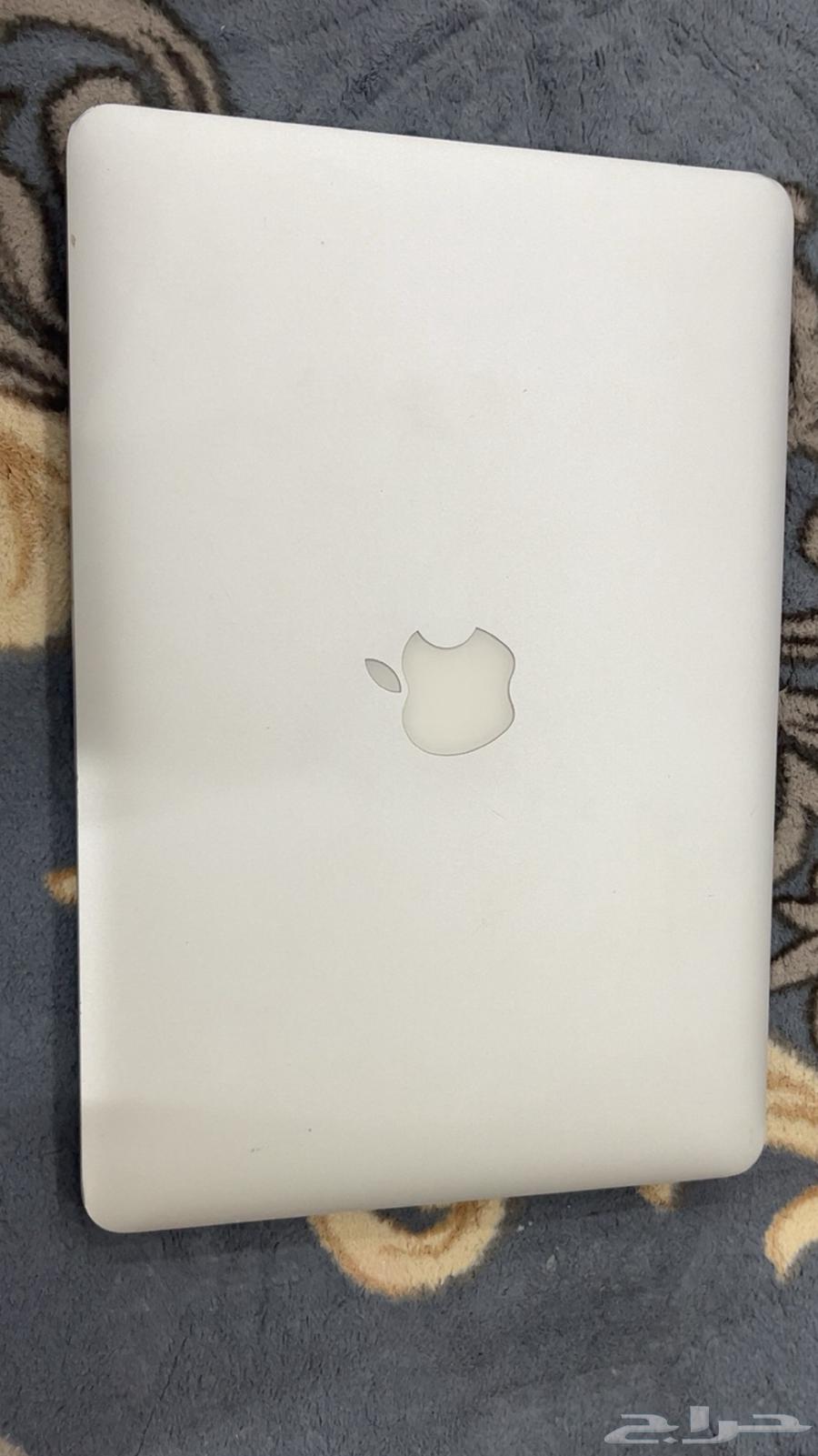 ماك بوك64376109770753111