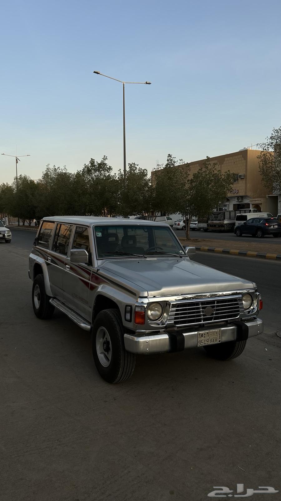 نيسان باترول 1991 مكينة لكزس 400 جاهز لنقل64513962109441111