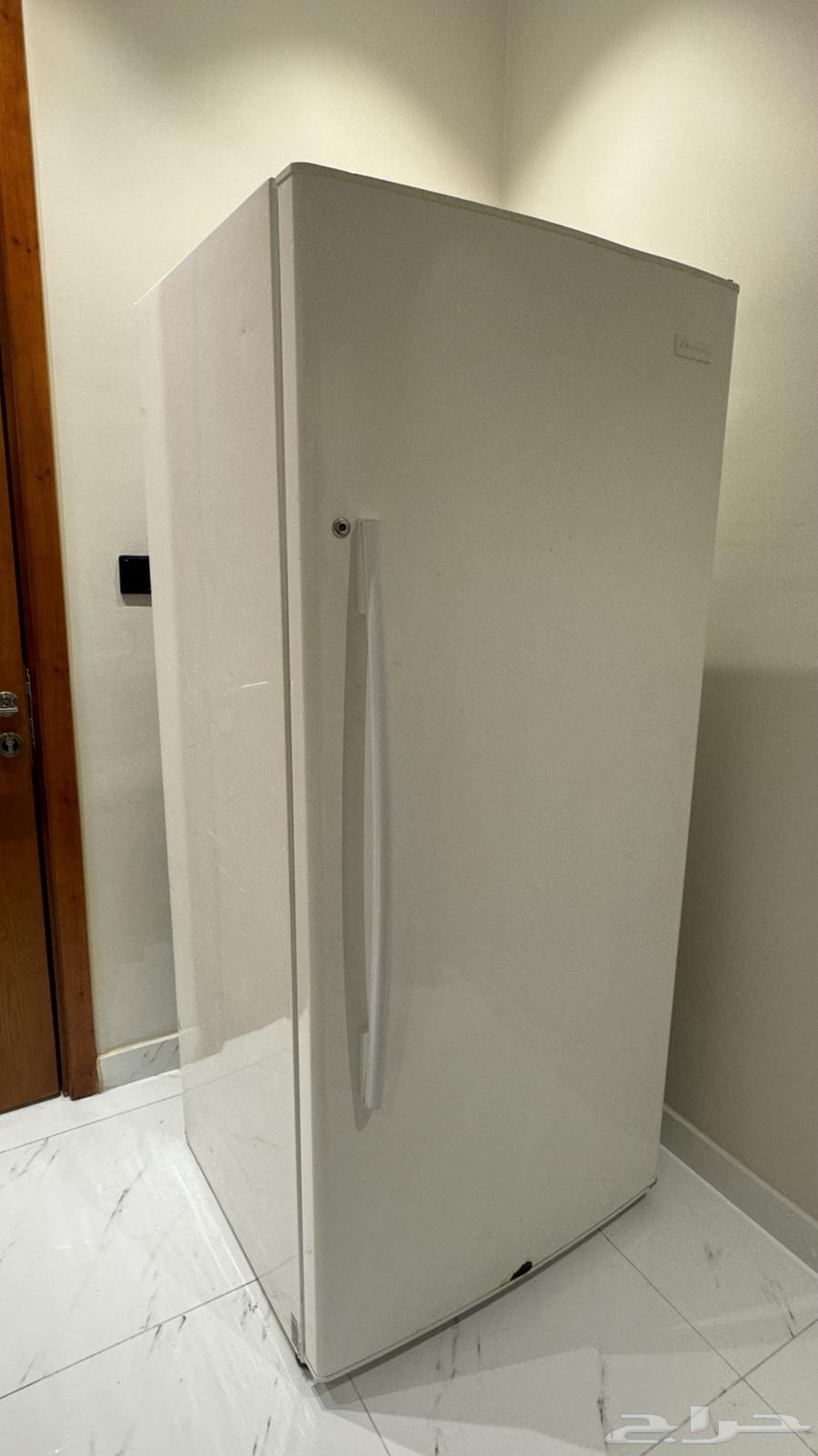 ثلاجة للبيع مستعجل64368252173058110