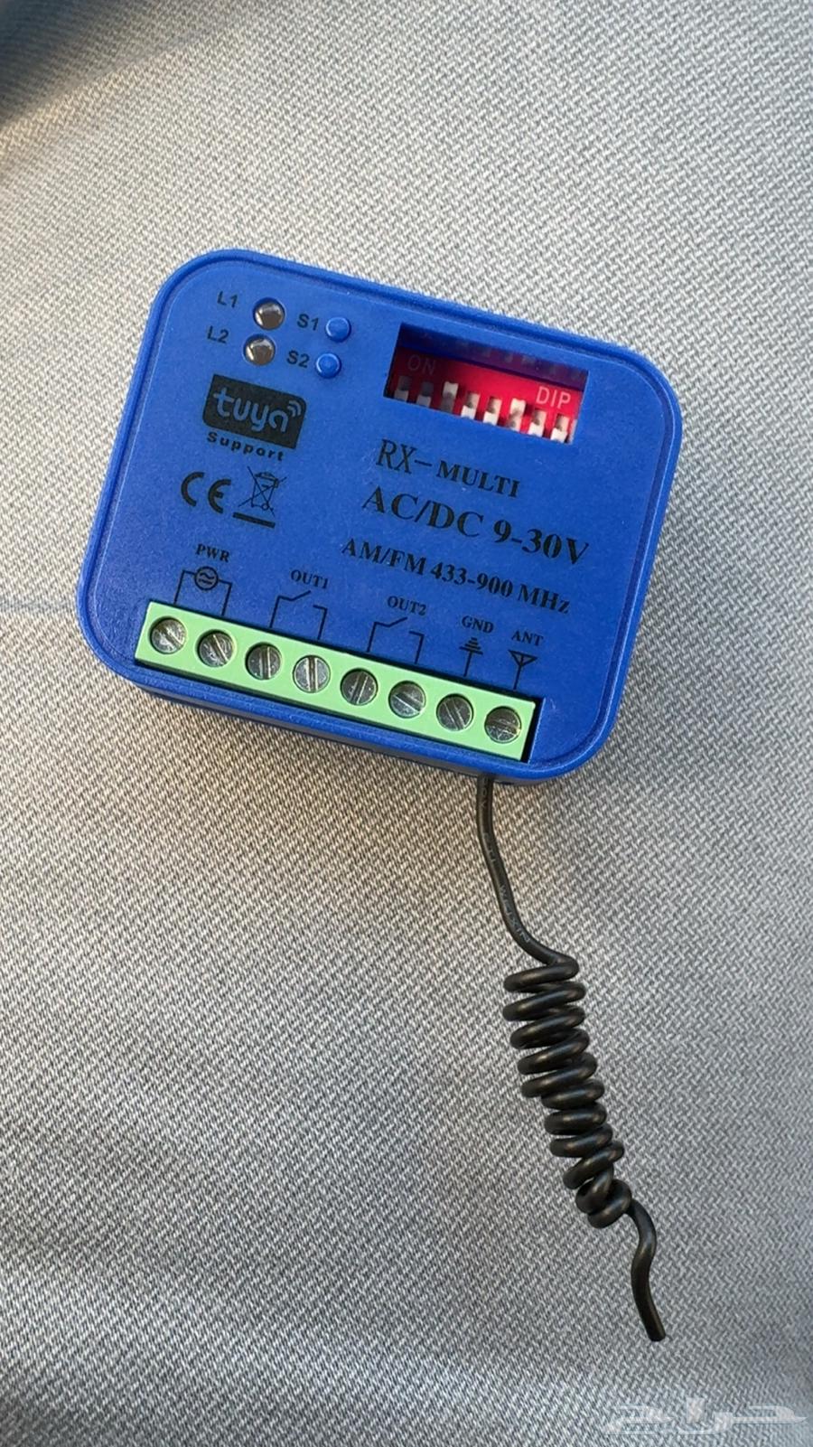 WiFi garage control piece with mobile remote64363876659841111