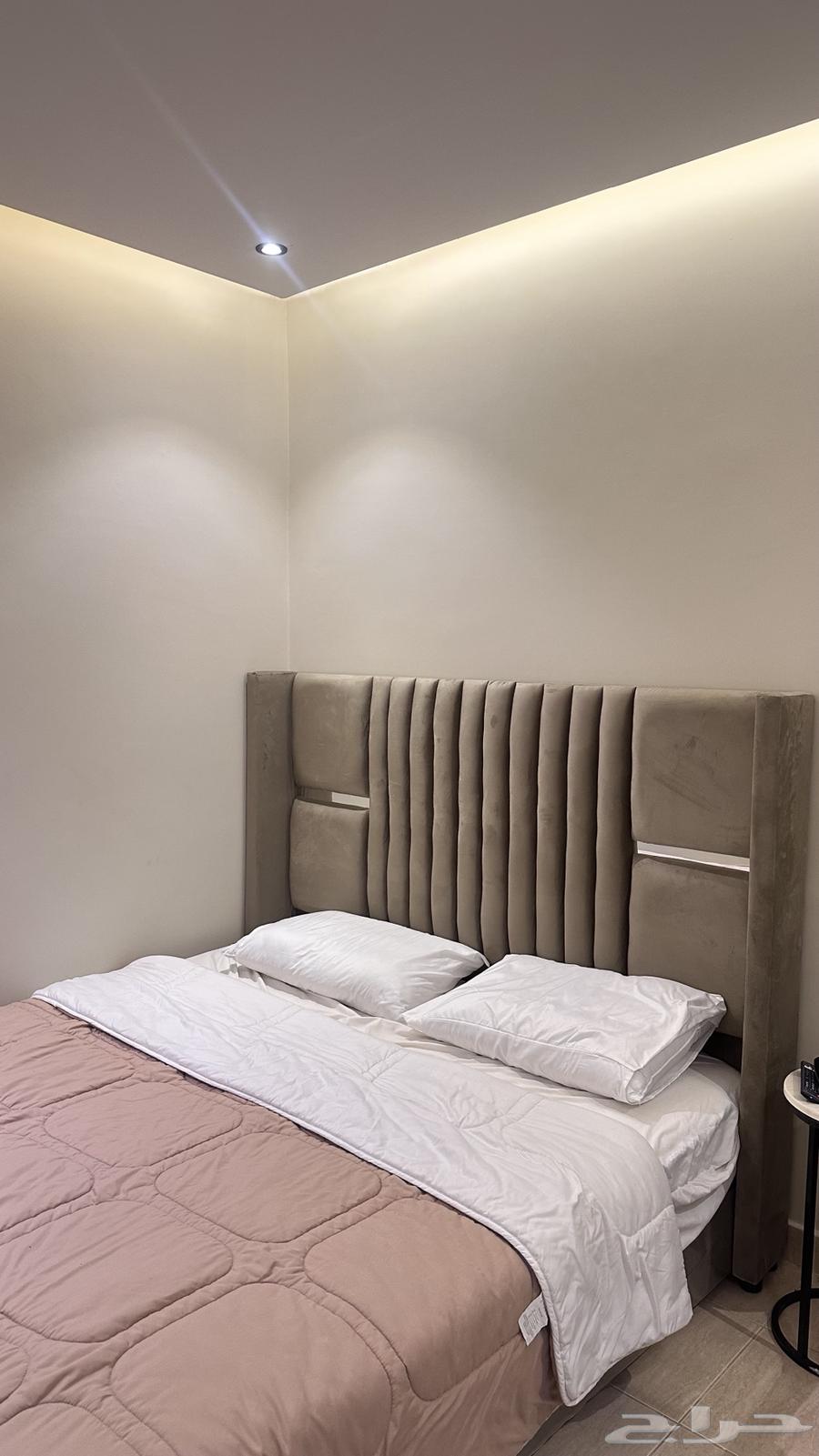 اثاث استديو للبيع64369142674819112