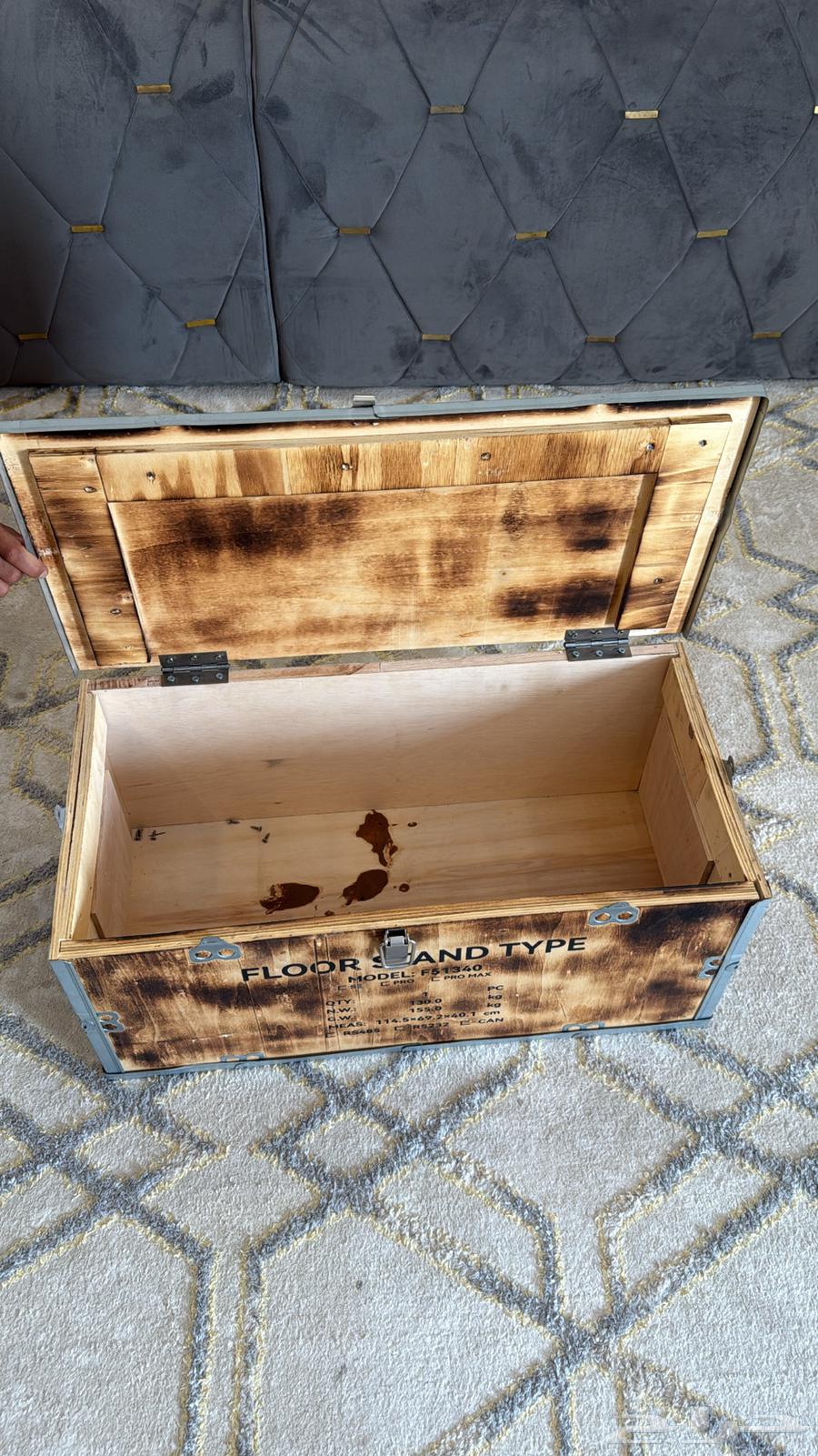 صندوق عزبه خشبي64367654457987111