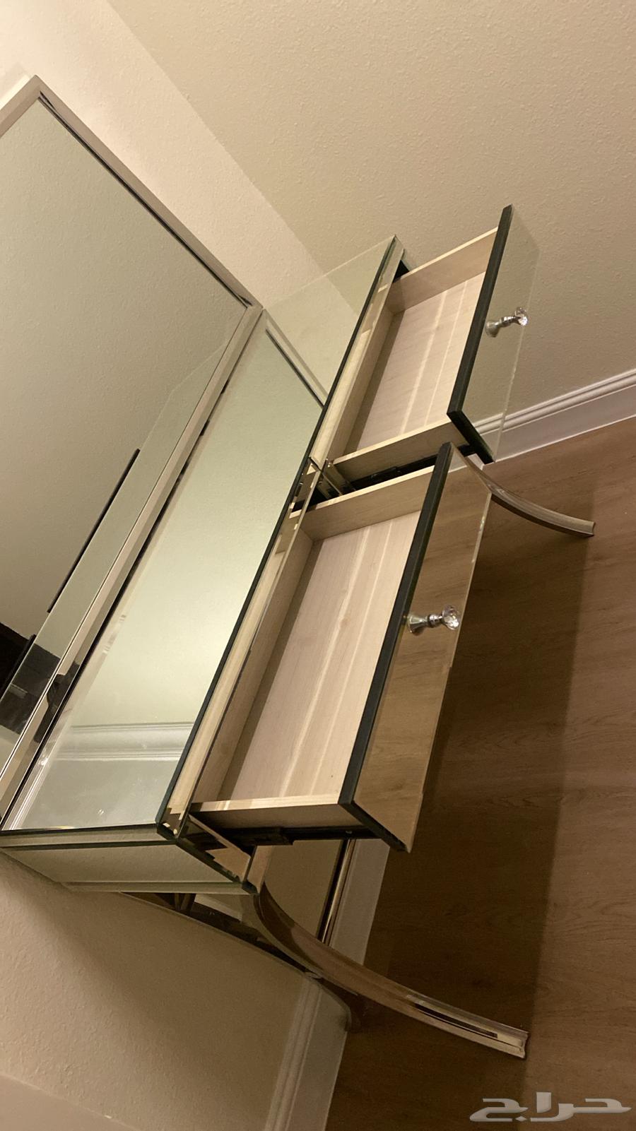 مدخل مرايا64367770253570112