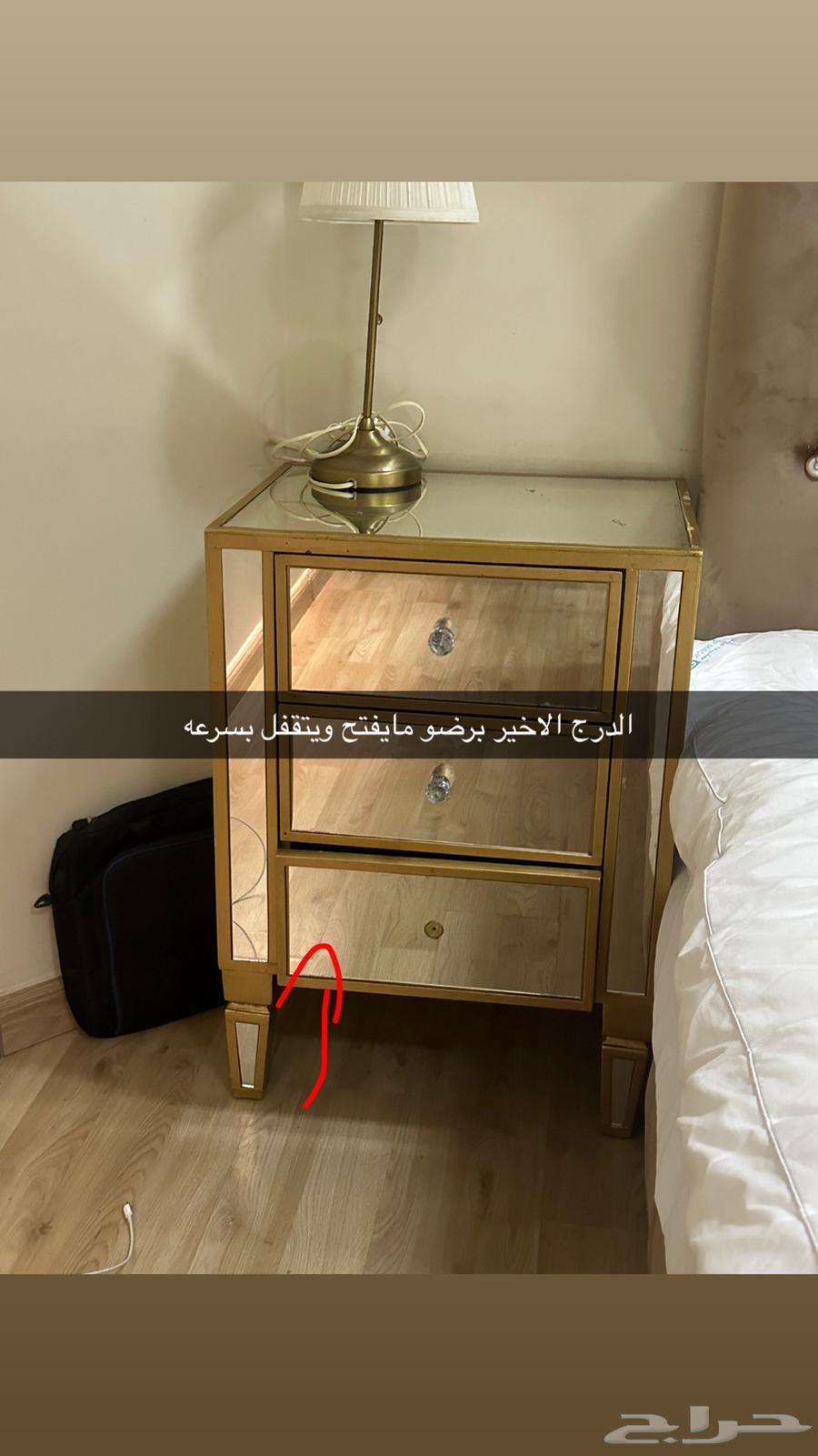 غرفه نوم نظيفه جدا للبيع64371176358145111