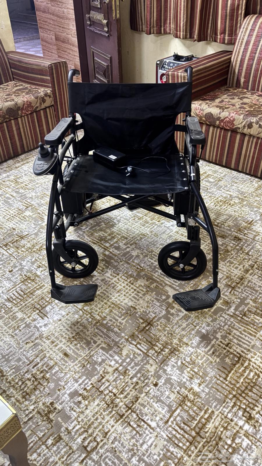 للبيع كرسي متحرك64367406134529111