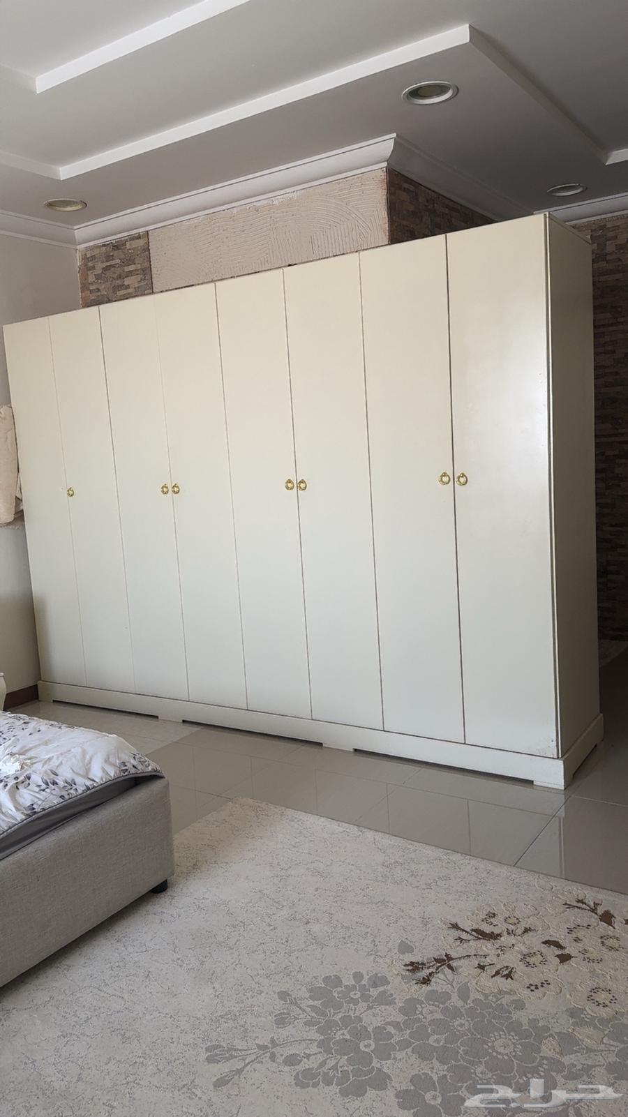 غرفة نوم كبيره64370294476035114