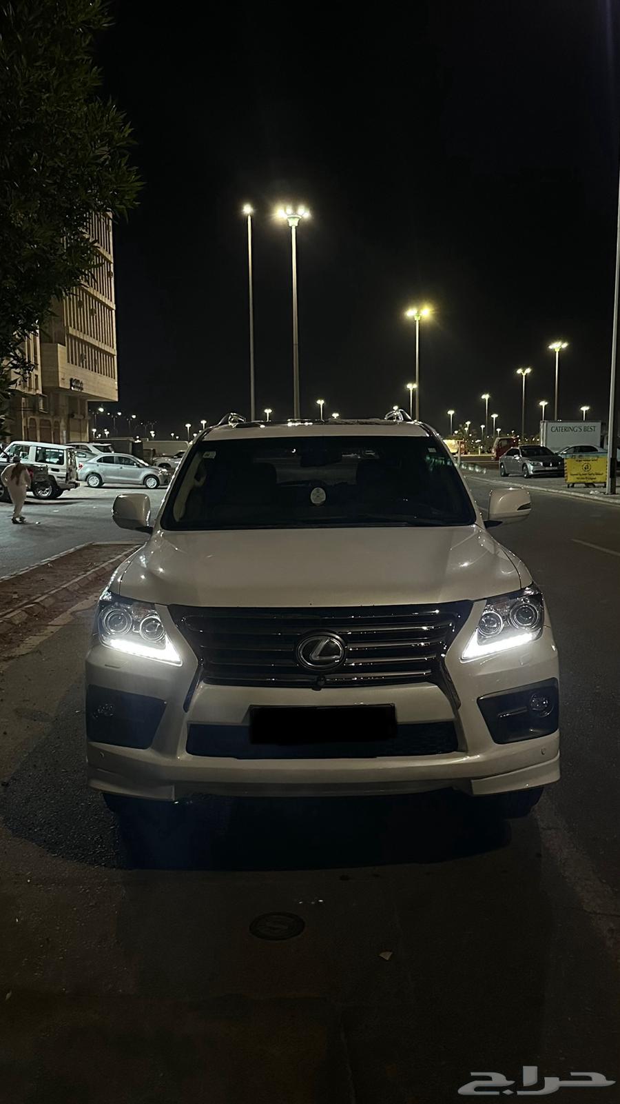 جيب لكزس 2009 للبيع64515318622081112