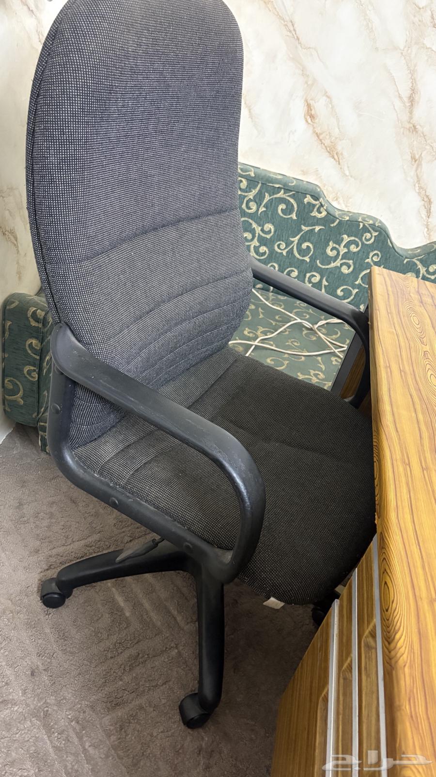 مكتب كرسي ب 300 قابل لتفاوض64372317140993112