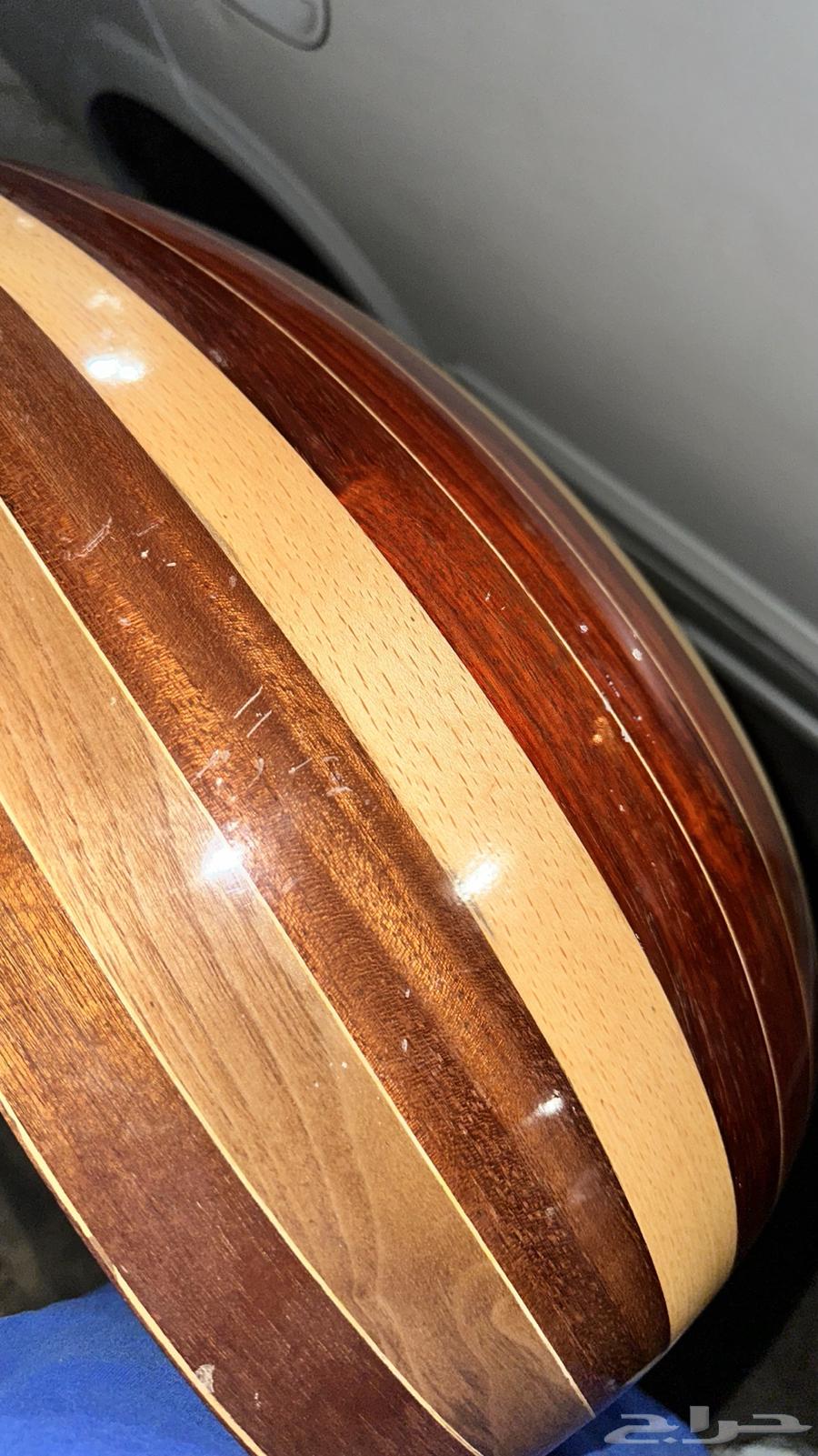 عود عزف للبيع64365365766786114