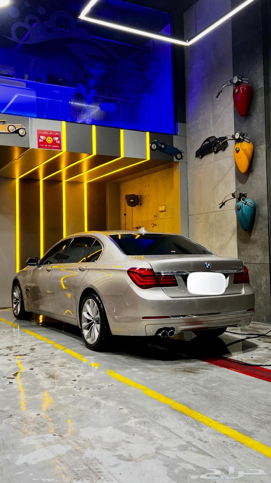 BMW 730 بي ام دبليو الفئة السابعة 201564518278451459110