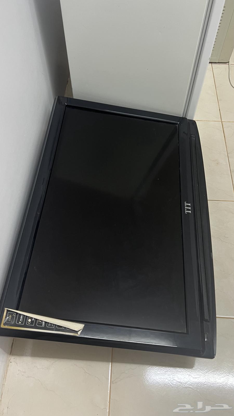 للبيع ثلاجه وشاشة64377064053506110