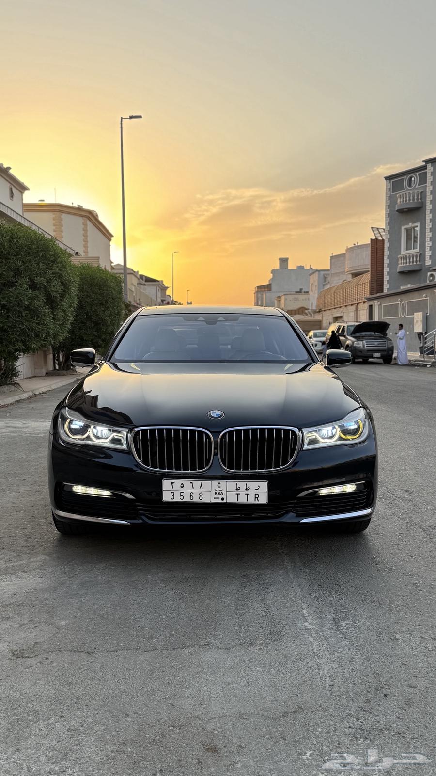 BMW 730 201963618062367106114