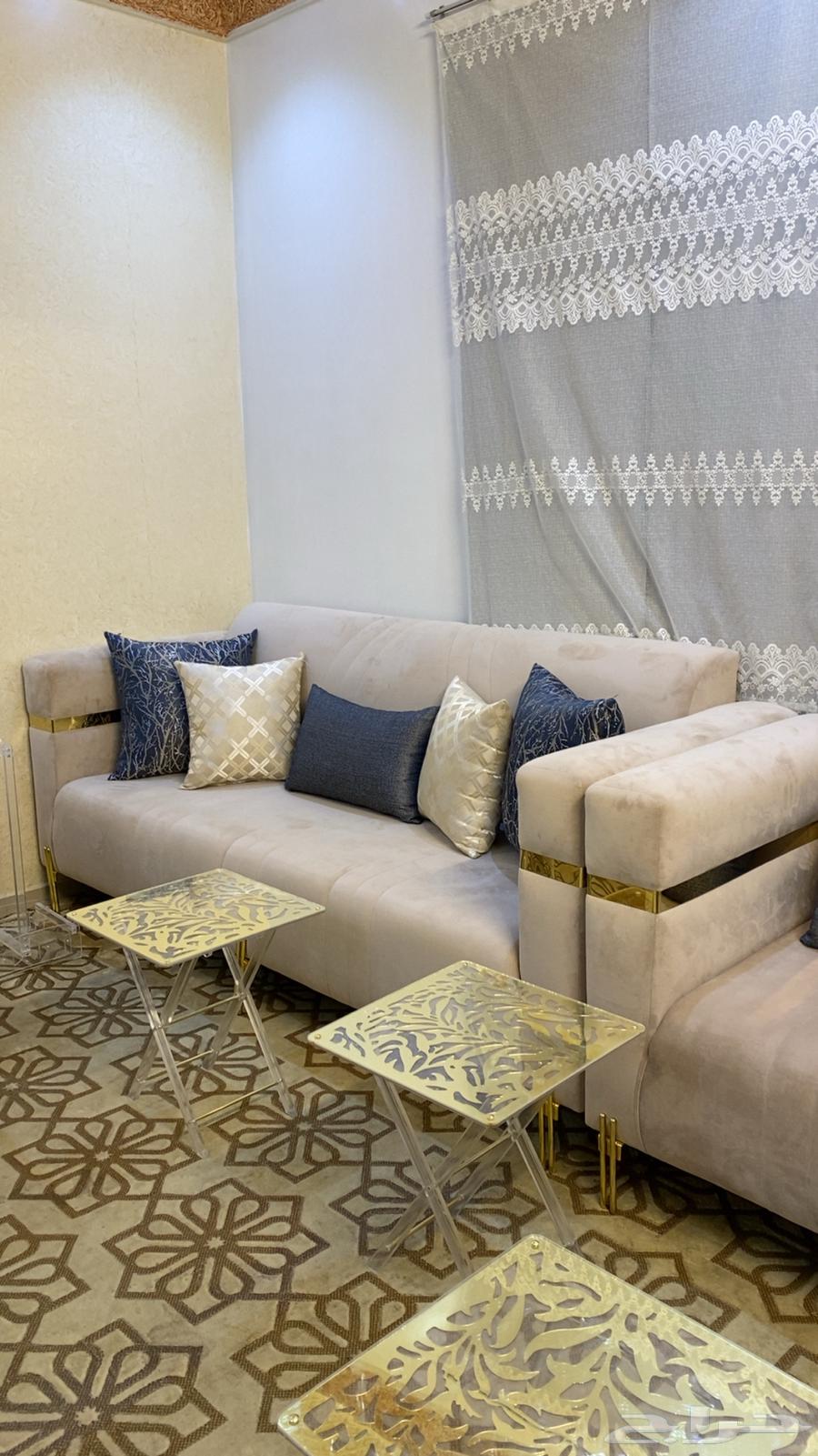 كنب لبيع فخم ونضيف شرط64369703910785111