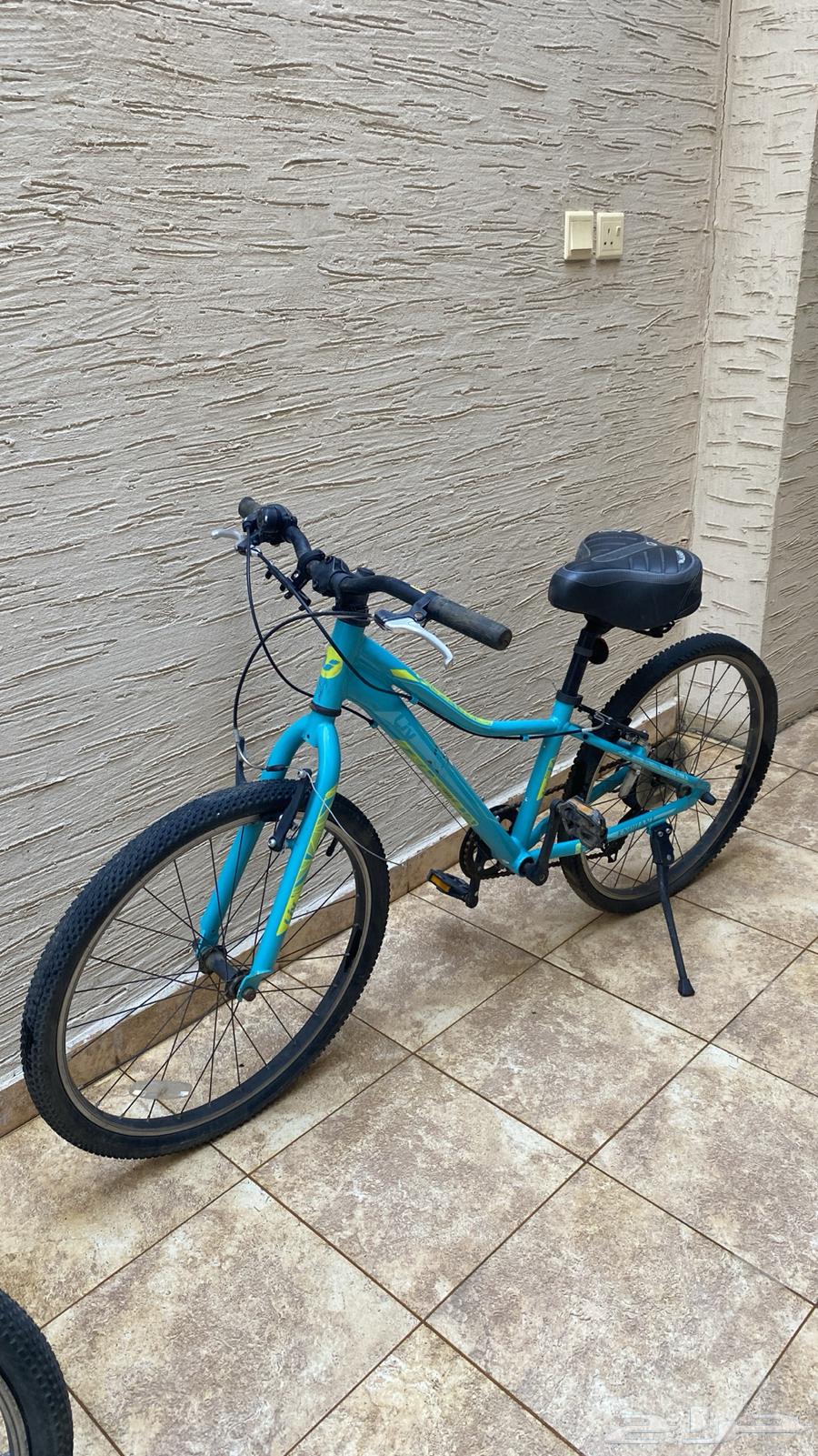 سيكل رياضي تعشيق 6 نمر نظيييف ولا يشكو من شي اخو الجديد64369082686593110