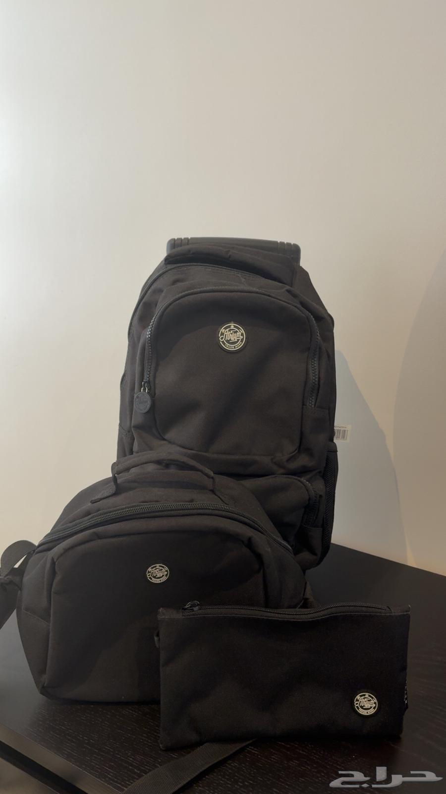 طقم شنطه مدرسيه من جرير64366659059714110