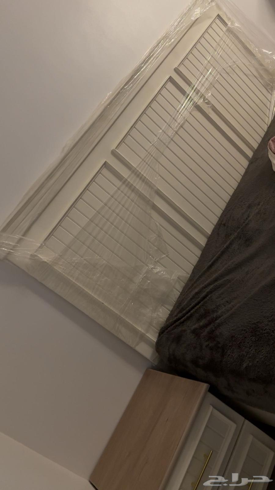 غرفه نوم كامله للبيع شبه جديده64374744513153111