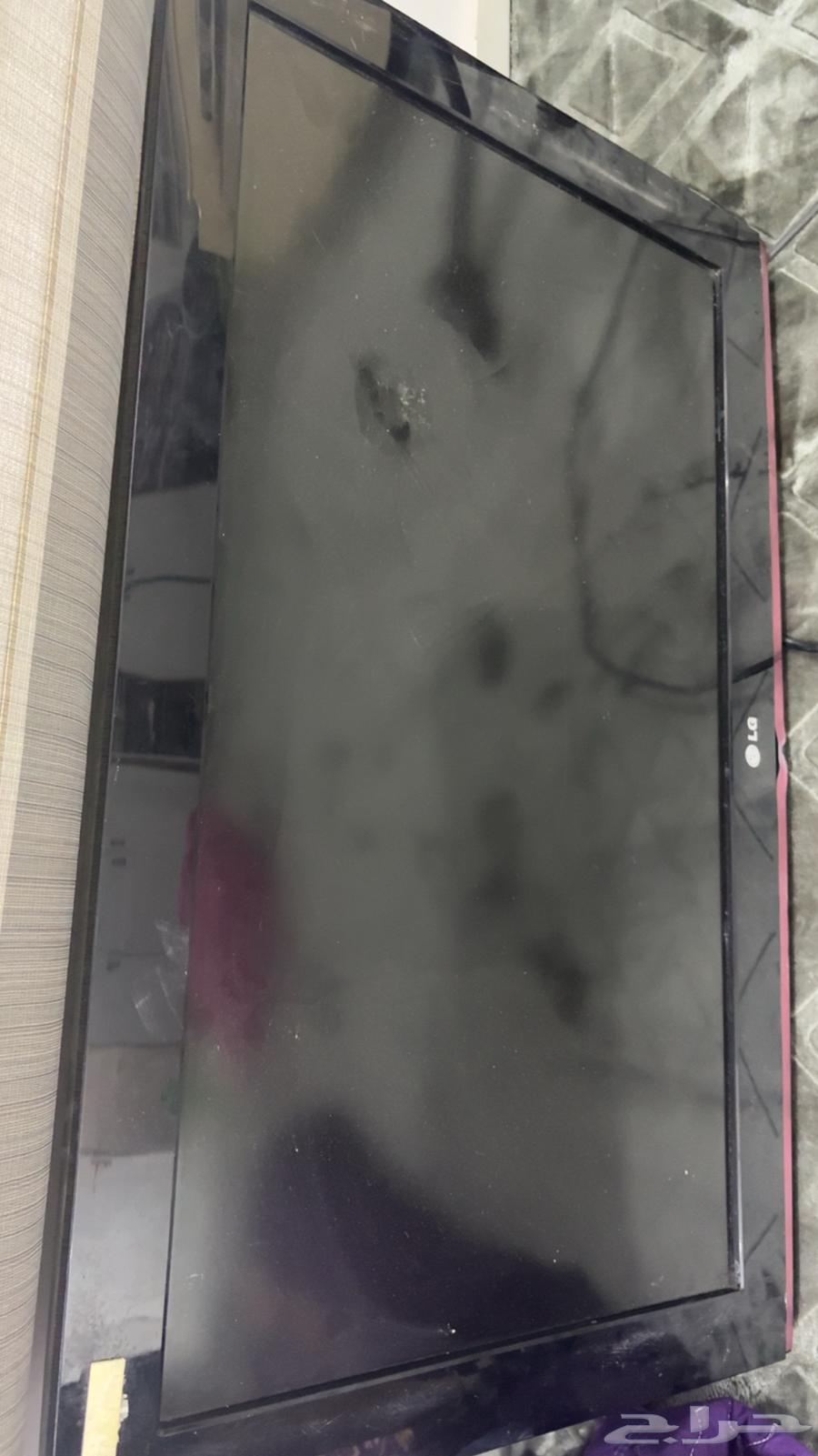 تلفزيون شاشه ومكنسه وكوايه بخار للبيع64377004493185112