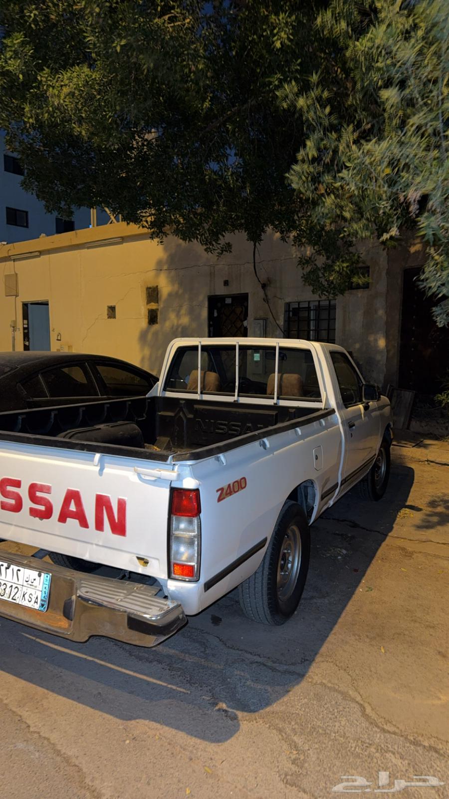 نيسان ددسن 200364517406196867112