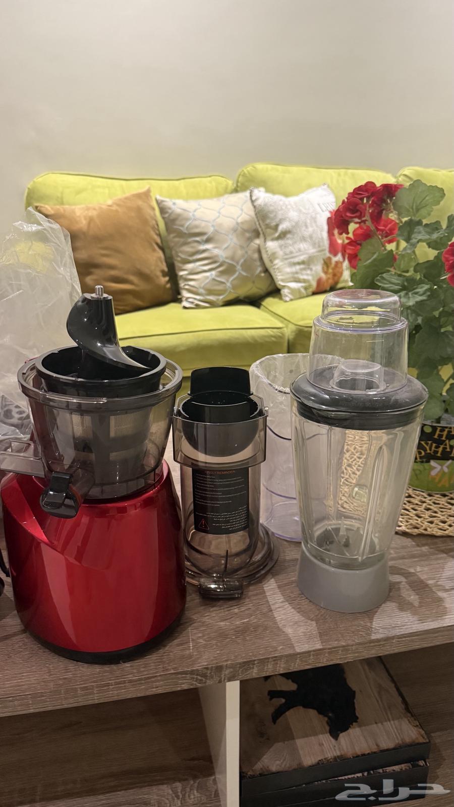 عجانة كهربائية وعصارة فواكه64370741643905110