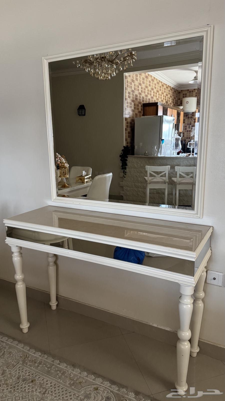 مدخل مع مراية64370669408897110