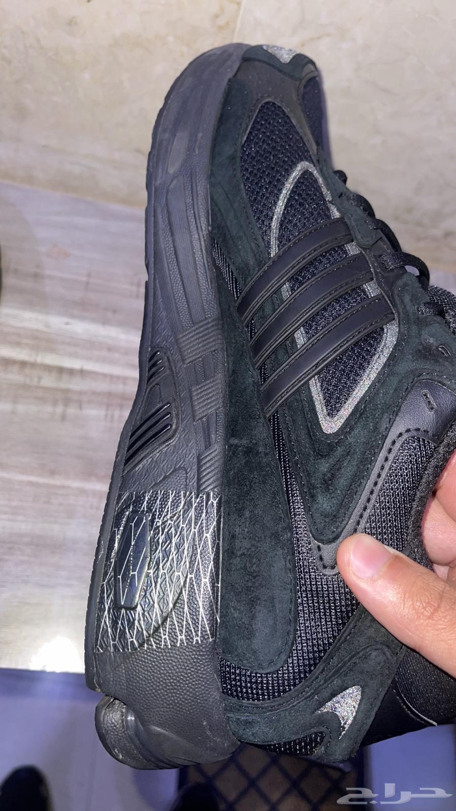 بوت اديداس اصلي  للبيع64371569734913110