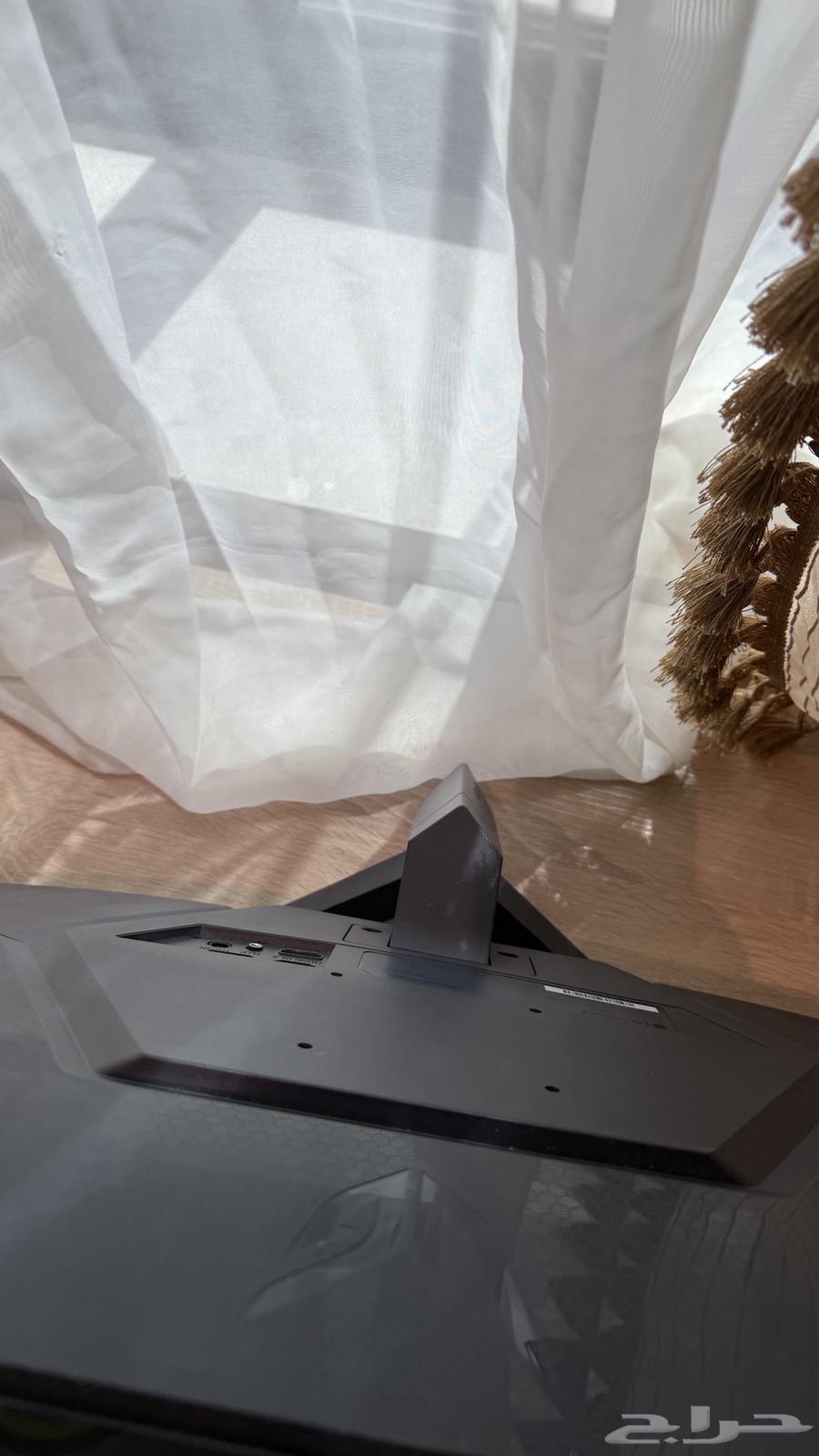 شاشه للبيع 180hz64368354296321111