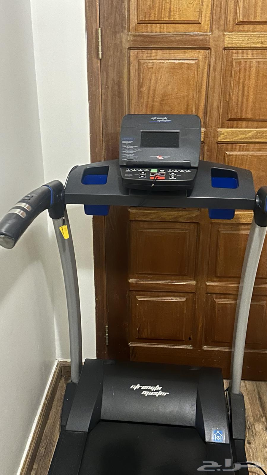 Treadmill64371263759107110