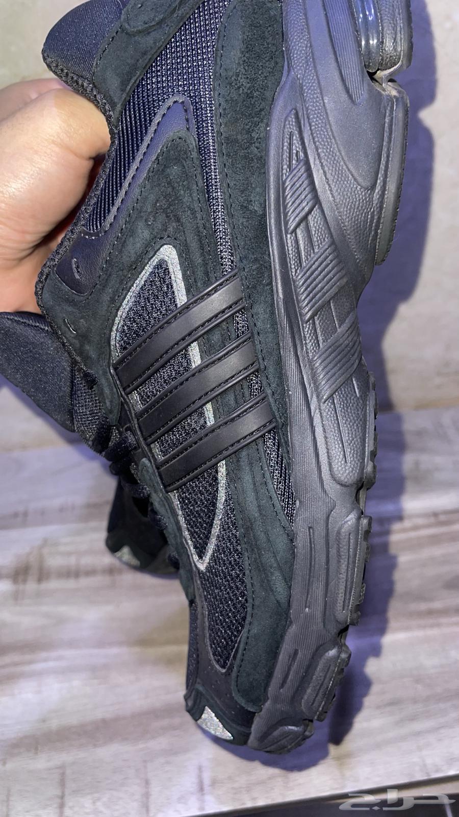 بوت اديداس اصلي  للبيع64371569734913111