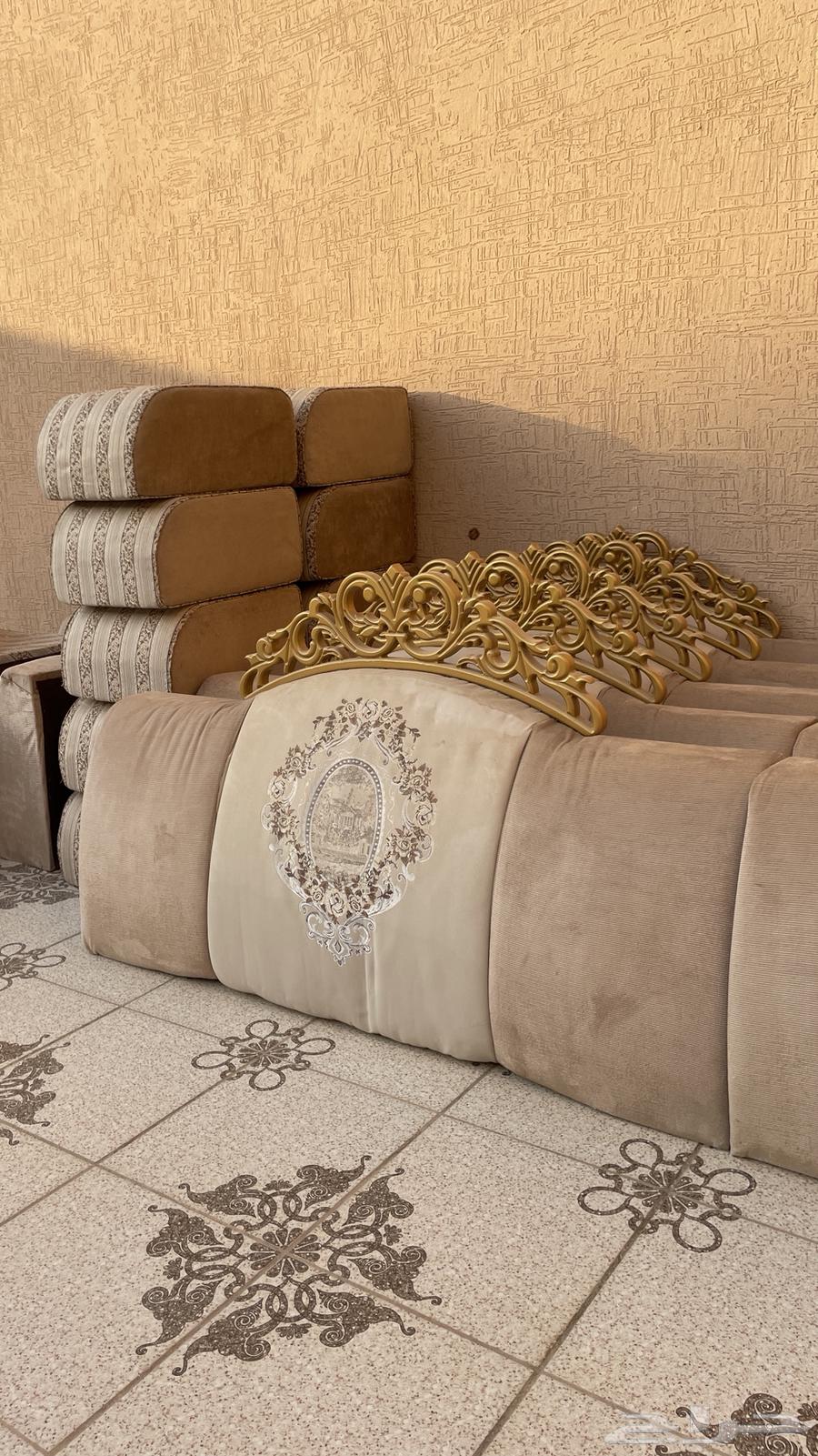 مساند مشب للبيع64372214841986112