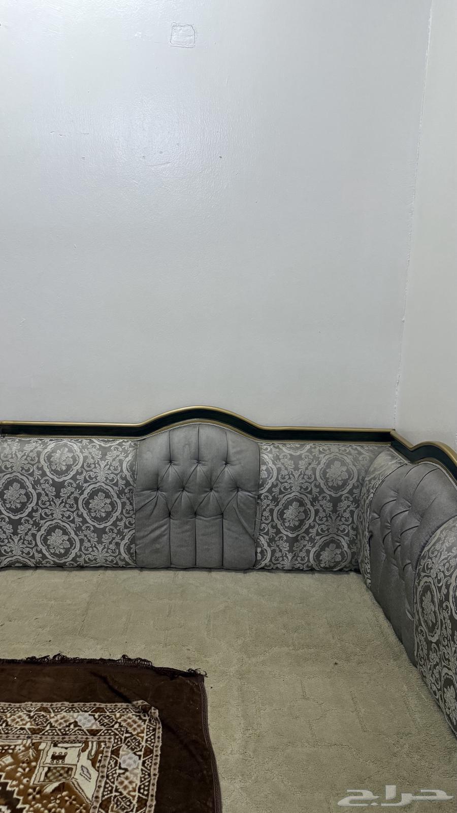 مجلس جديد مافيه شي ولا اي شي نضيف وجديد64372594285697113