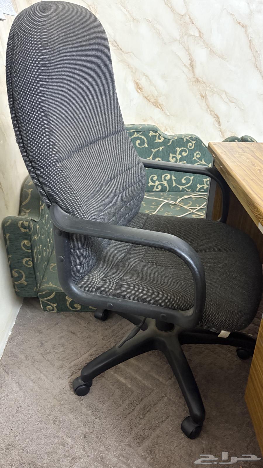 مكتب كرسي ب 300 قابل لتفاوض64372317140993113