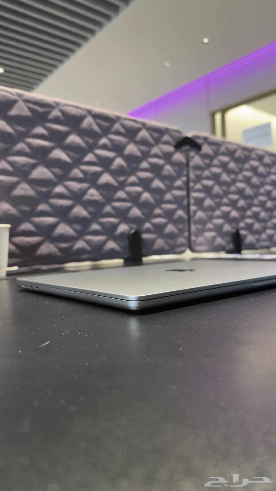 ماكبوك اير M2 15 انش مساحة 265 جيجا  8 جيجا رام64370958109185111