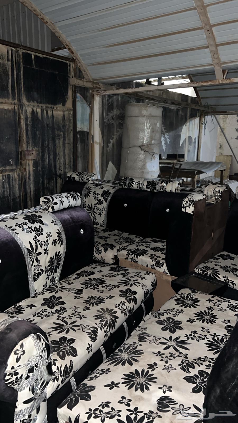 كنب للبيع غرفه كامل64373388461570112