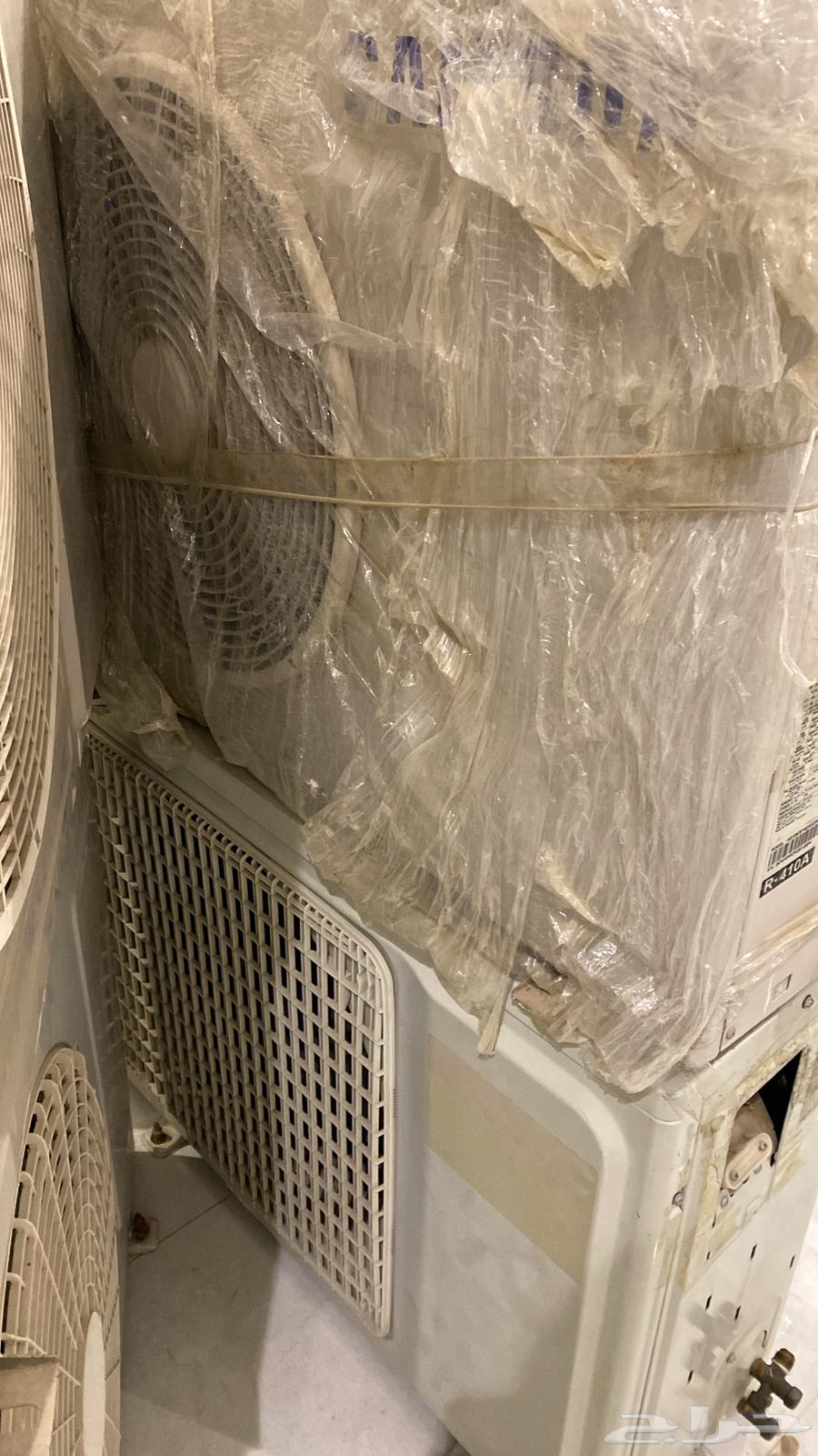 اربع مكيفات مستخدمة للبيع64367347439619110