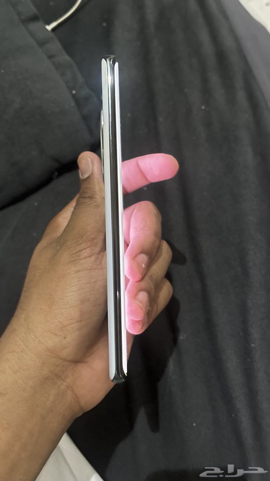 Hello, I'm offering you a Honor mobile phone64370958055299114